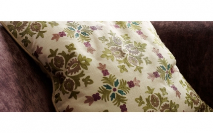 Petworth Hedgerow Cushion