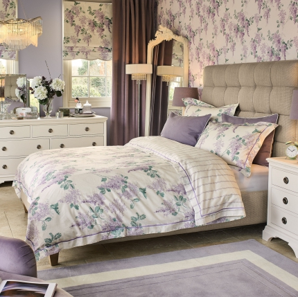 Mirabelle Pale Iris Duvet Cover